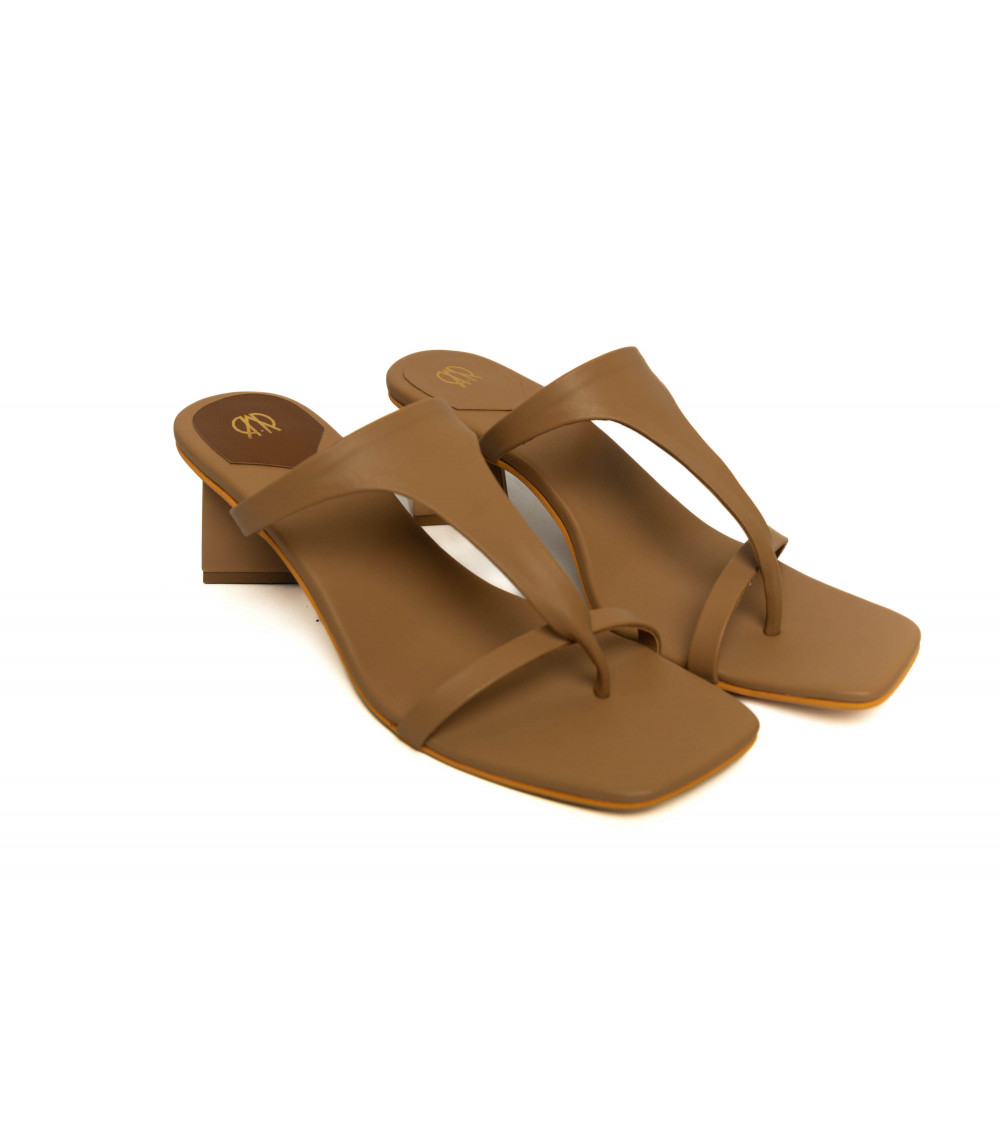 Buy Women's Beige Sandals Online | Nude T-Strapped Thong Slider